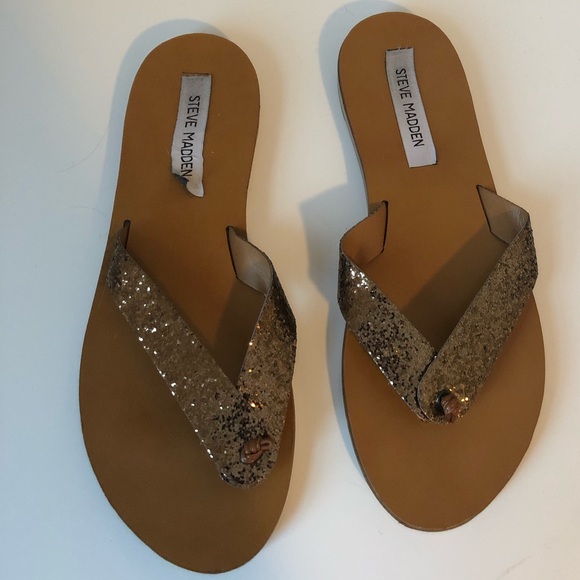Steve Madden Gold Glitter Sandals - Picture 2 of 3
